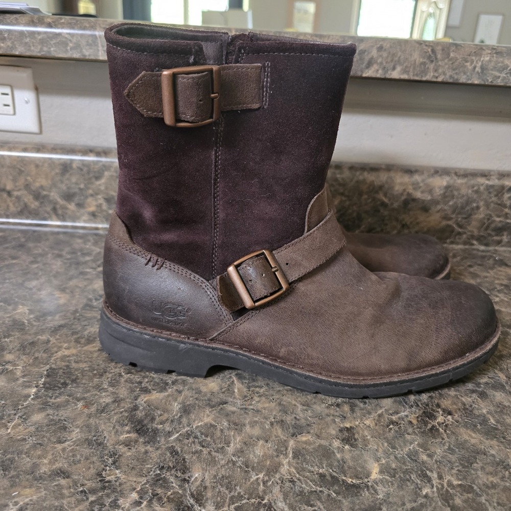 Men's UGGS Biltmore Suede Waterproof Brown Leather MOTO Boots Buckles Size 10